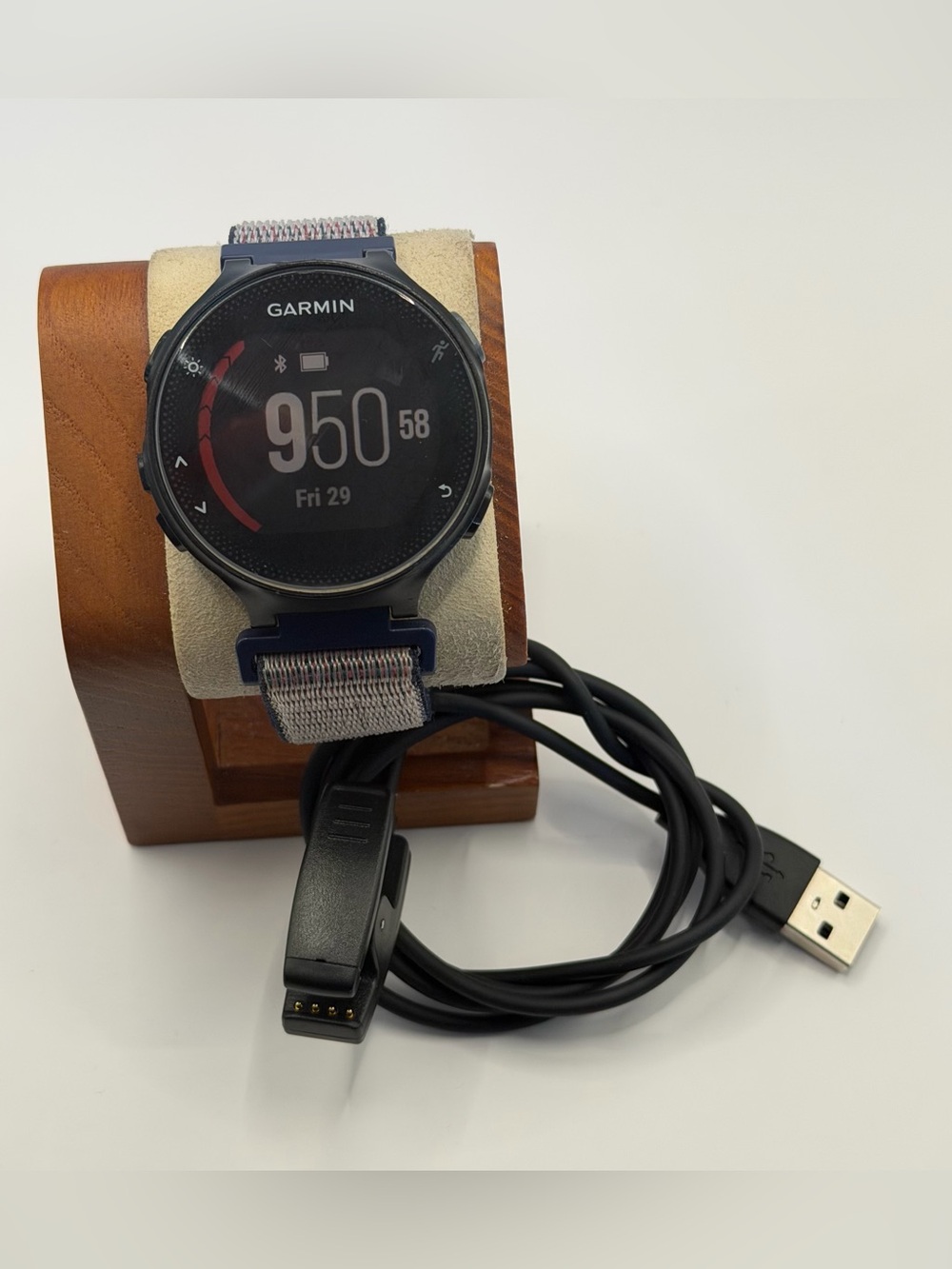 Garmin Forerunner 235, Very Good, Tested, Charger Included, Running Watch